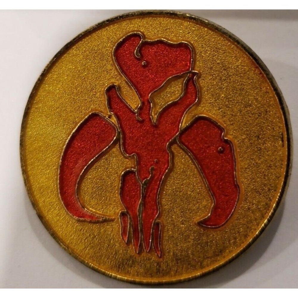 Disney Pin Star Wars Mandalorian Emblem Mythosaur Skull‎ Krybes Boba Fett 77132